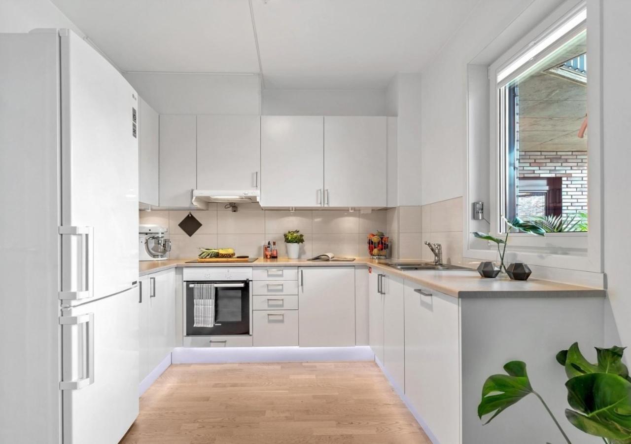 Seaside Apt - 2 Sunny Balconies - Modern - 6 Pax Όσλο Εξωτερικό φωτογραφία